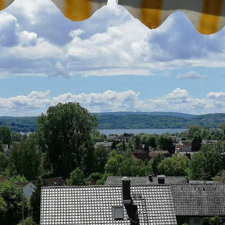 Sonnige Ferienwohnung Mit Seeblick 울딘겐물호펜 외부 사진