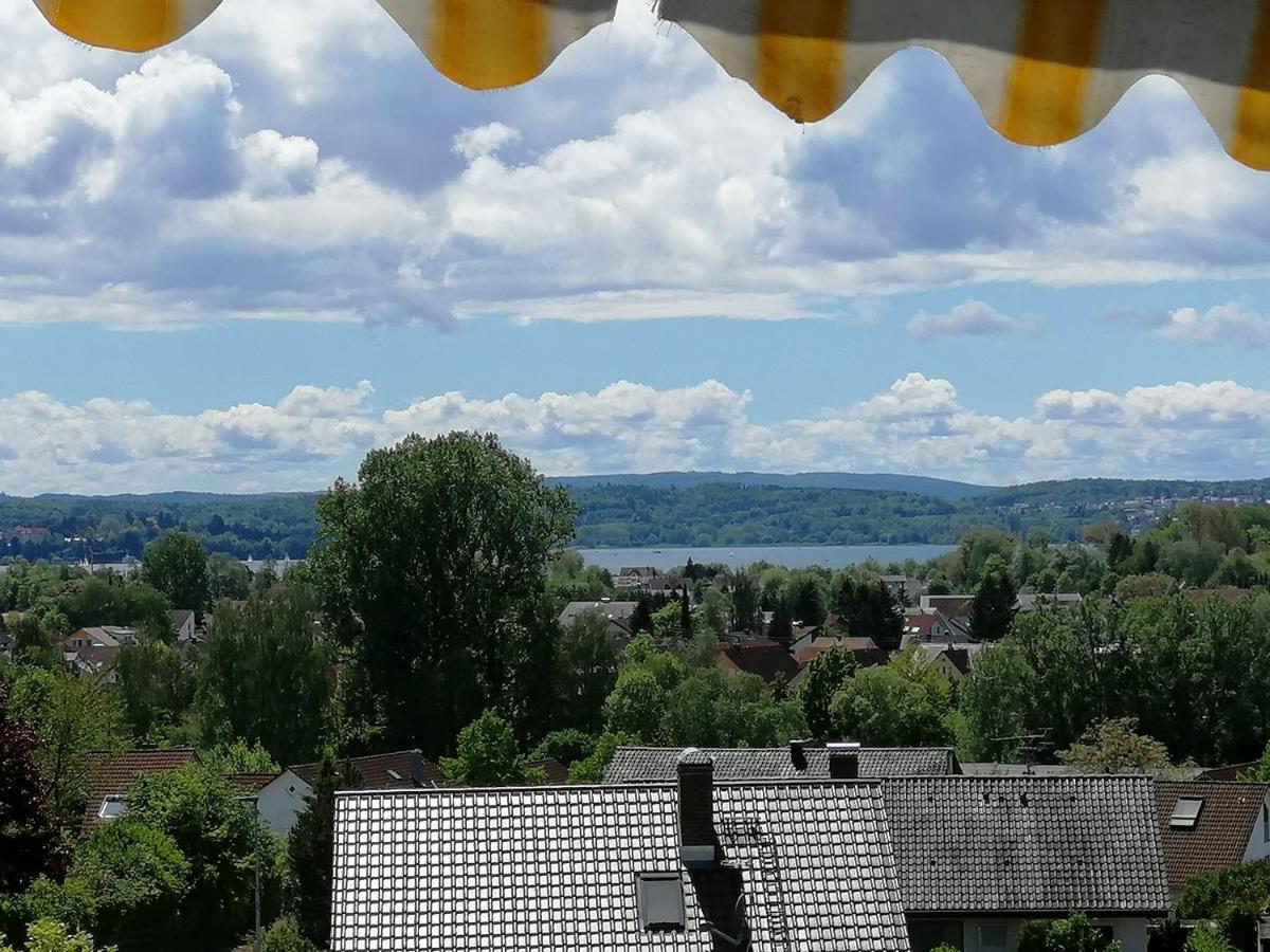 Sonnige Ferienwohnung Mit Seeblick 울딘겐물호펜 외부 사진